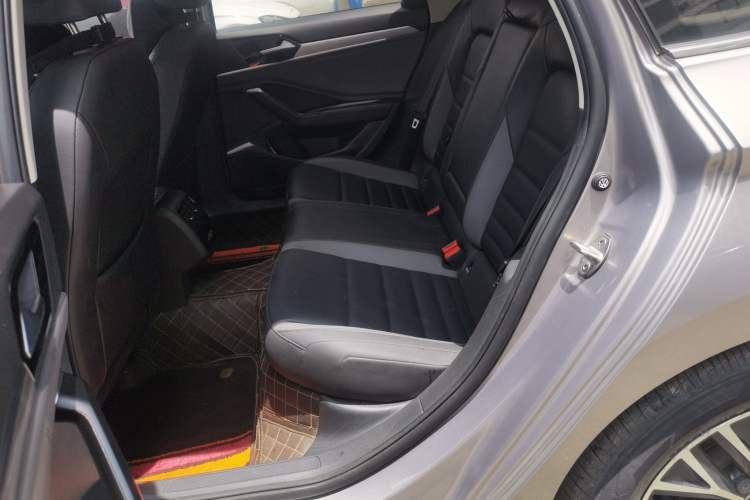 Used Volkswagen Sagitar 2020 280TSI DSG Comfort Version China VI Standard Left Rear Seat