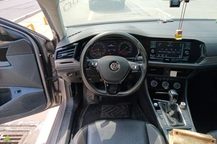 Used Volkswagen Sagitar 2020 280TSI DSG Comfort Version China VI Standard Steering Wheel