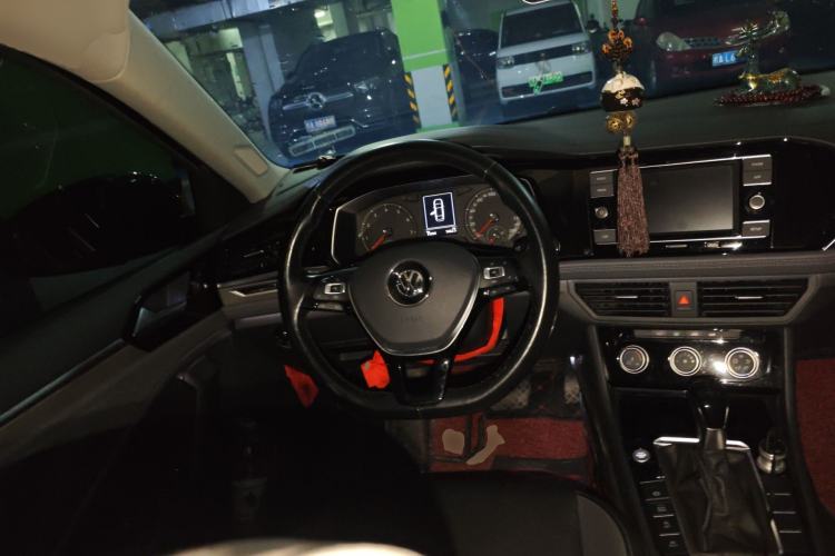 Used Volkswagen Sagitar 2020 280TSI DSG Comfort Version China VI Standard Steering Wheel