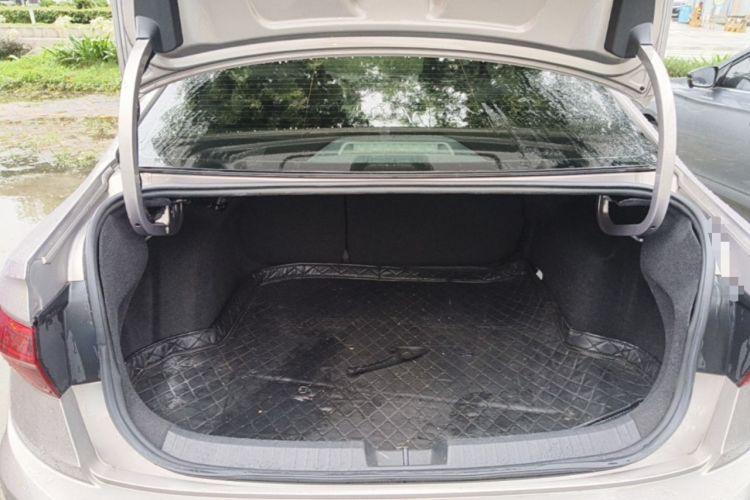Used Volkswagen Sagitar 2020 280TSI DSG Comfort Version China VI Standard Trunk