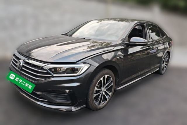 Used Volkswagen Sagitar 2020 280TSI DSG R-Line China VI