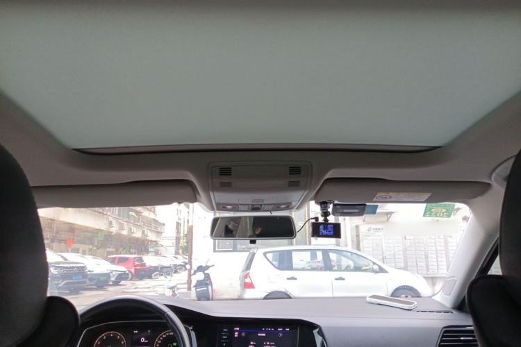 Used Volkswagen Sagitar 2020 280TSI DSG Comfort Version China VI Standard Headliner