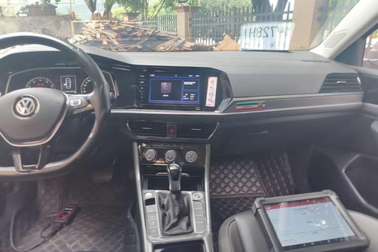 Used Volkswagen Sagitar 2020 280TSI DSG Comfort Version China VI Standard Audio And AC Panel