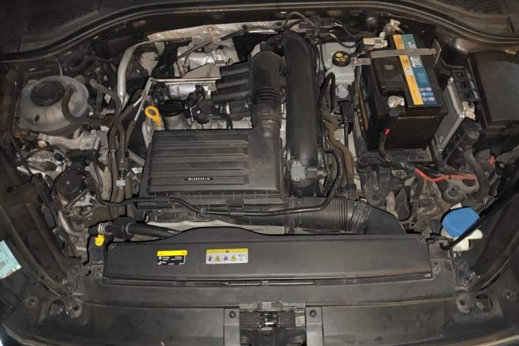 Used Volkswagen Sagitar 2020 200TSI DSG Comfort Version China VI Standard Engine Bay