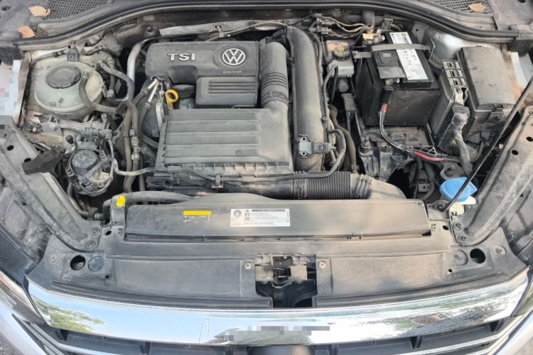 Used Volkswagen Sagitar 2020 280TSI DSG Comfort Version China VI Standard Engine Bay