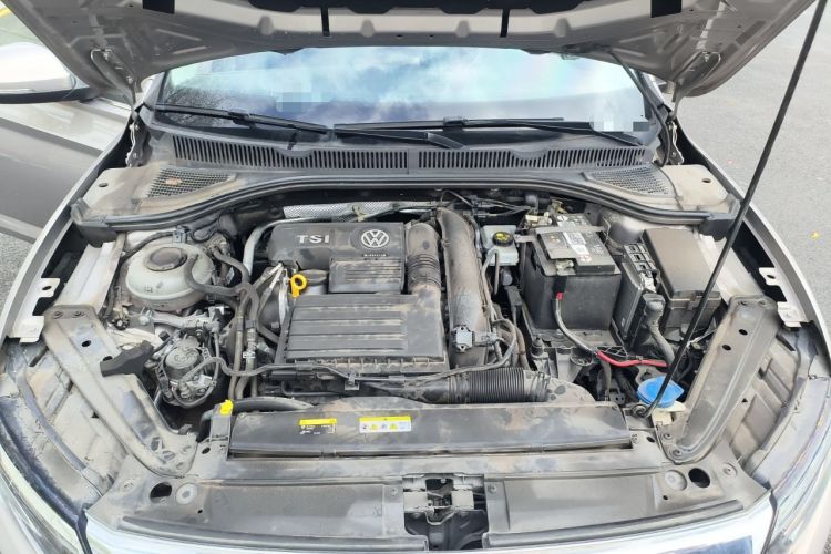 Used Volkswagen Sagitar 2020 280TSI DSG Comfort Version China VI Standard Engine Bay