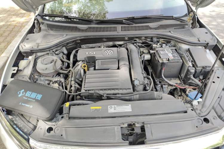Used Volkswagen Sagitar 2020 280TSI DSG Comfort Version China VI Standard Engine Bay