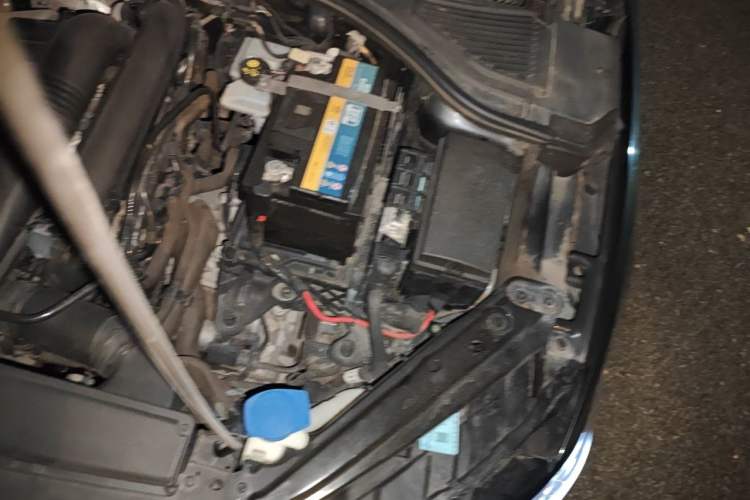 Used Volkswagen Sagitar 2020 200TSI DSG Comfort Version China VI Standard Engine Bay Left