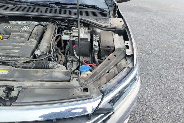 Used Volkswagen Sagitar 2020 280TSI DSG Comfort Version China VI Standard Engine Bay Left