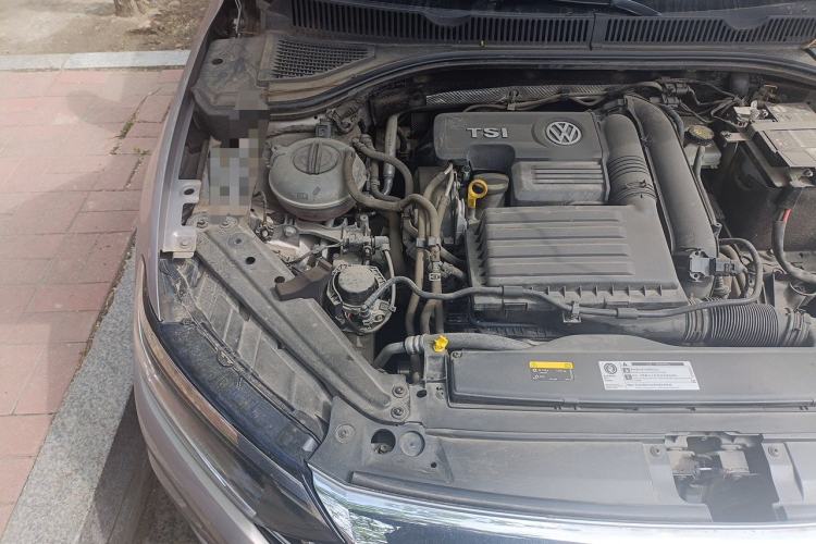 Used Volkswagen Sagitar 2020 280TSI DSG Comfort Version China VI Standard Engine Bay Right