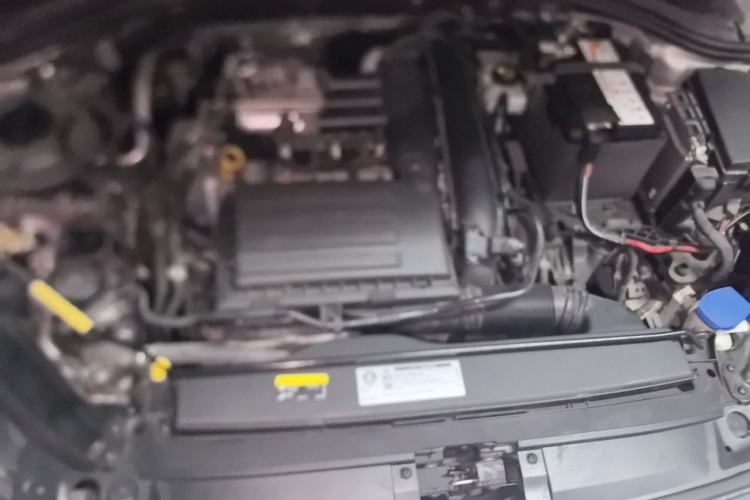 Used Volkswagen Sagitar 2020 280TSI DSG Comfort Version China VI Standard Engine Bay