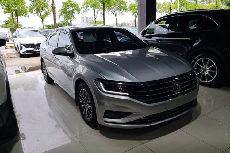 Used Volkswagen Sagitar 2020 280TSI DSG Comfort Version China VI Standard Front Right 45 Deg