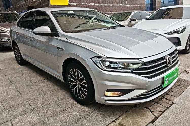 Used Volkswagen Sagitar 2020 280TSI DSG Comfort Version China VI Standard Front Right 45 Deg