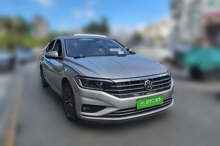 Used Volkswagen Sagitar 2020 280TSI DSG Comfort Version China V Standard Front Right 45 Deg