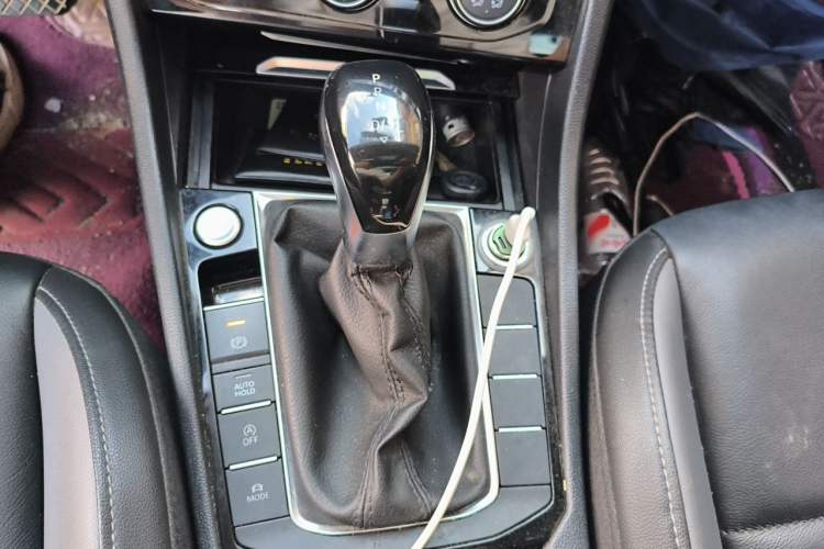 Used Volkswagen Sagitar 2020 280TSI DSG Comfort Version China V Standard Gear Lever