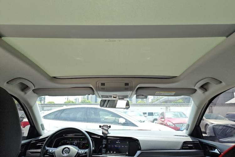 Used Volkswagen Sagitar 2020 280TSI DSG Comfort Version China VI Standard Headliner