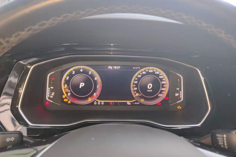 Used Volkswagen Sagitar 2020 280TSI DSG Comfort Version China VI Standard Instrument Cluster