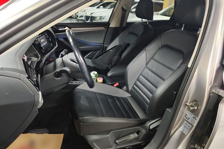Used Volkswagen Sagitar 2020 200TSI DSG Comfort Version China VI Standard Left Front Seat