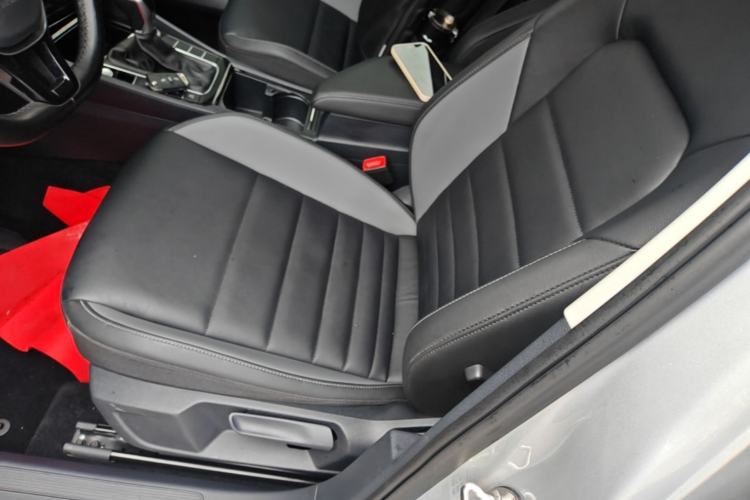 Used Volkswagen Sagitar 2020 280TSI DSG Comfort Version China VI Standard Left Front Seat