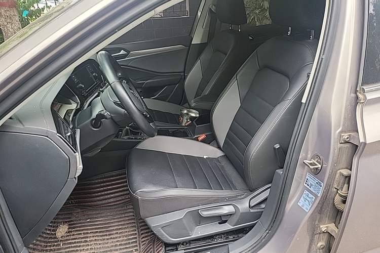 Used Volkswagen Sagitar 2020 280TSI DSG Comfort Version China VI Standard Left Front Seat