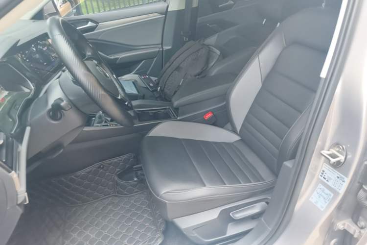 Used Volkswagen Sagitar 2020 280TSI DSG Comfort Version China VI Standard Left Front Seat