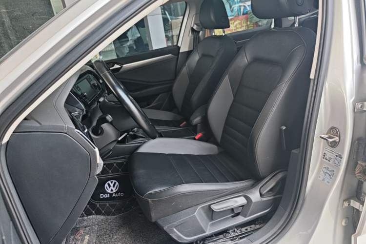 Used Volkswagen Sagitar 2020 280TSI DSG Comfort Version China VI Standard Left Front Seat