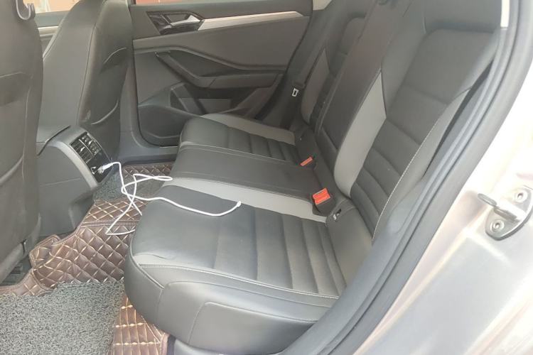 Used Volkswagen Sagitar 2020 280TSI DSG Comfort Version China VI Standard Left Rear Seat