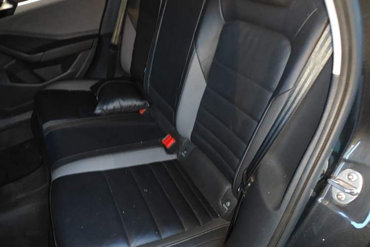 Used Volkswagen Sagitar 2020 200TSI DSG Comfort Version China VI Standard Left Rear Seat