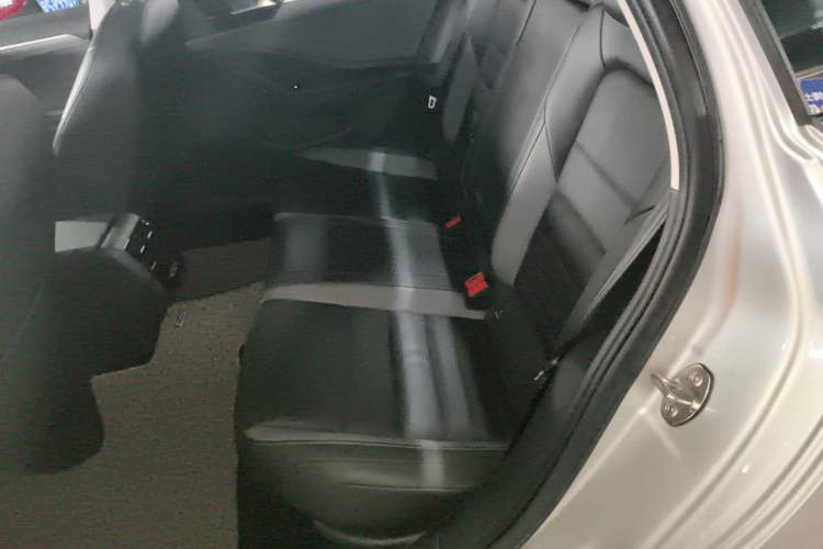 Used Volkswagen Sagitar 2020 280TSI DSG Comfort Version China VI Standard Left Rear Seat