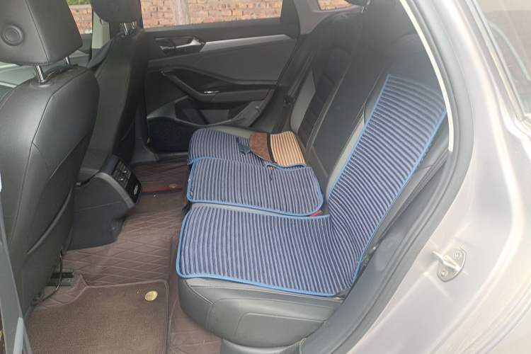 Used Volkswagen Sagitar 2020 280TSI DSG Comfort Version China VI Standard Left Rear Seat