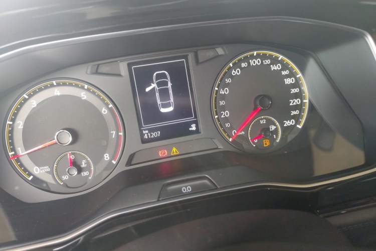 Used Volkswagen Sagitar 2020 280TSI DSG Comfort Version China VI Standard Odometer Close Up