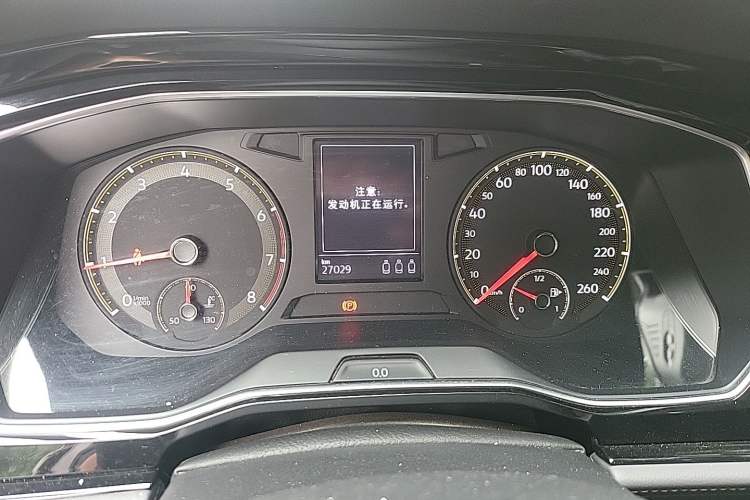 Used Volkswagen Sagitar 2020 280TSI DSG Comfort Version China VI Standard Odometer Close Up