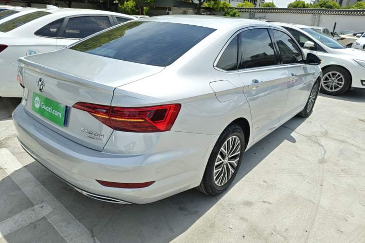 Used Volkswagen Sagitar 2020 280TSI DSG Comfort Version China VI Standard Rear Right 45 Deg