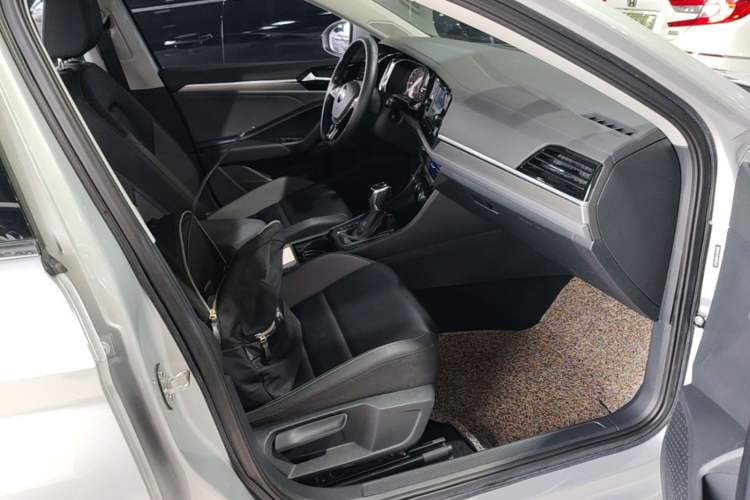 Used Volkswagen Sagitar 2020 280TSI DSG Comfort Version China VI Standard Right Front Seat
