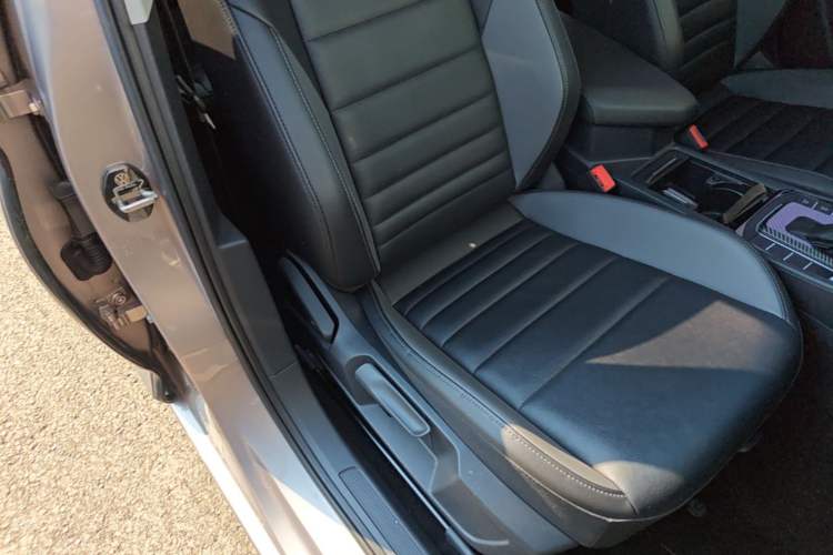 Used Volkswagen Sagitar 2020 280TSI DSG Comfort Version China VI Standard Right Front Seat