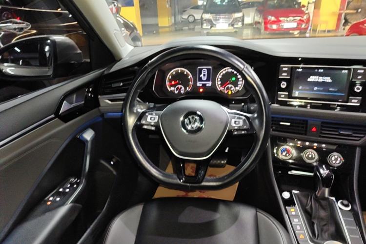 Used Volkswagen Sagitar 2020 200TSI DSG Comfort Version China VI Standard Steering Wheel