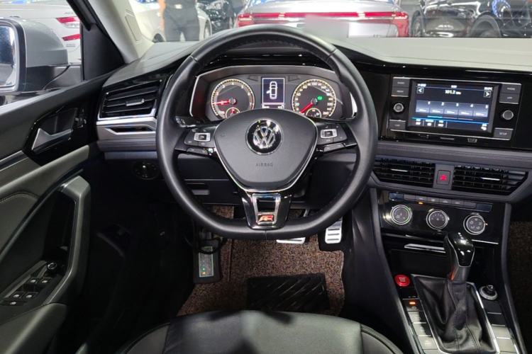 Used Volkswagen Sagitar 2020 280TSI DSG Comfort Version China VI Standard Steering Wheel
