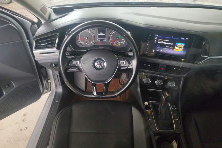Used Volkswagen Sagitar 2020 280TSI DSG Comfort Version China VI Standard Steering Wheel