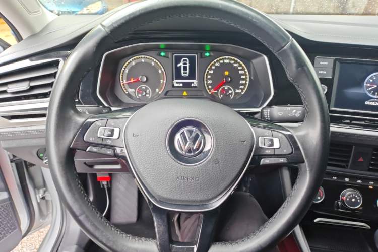 Used Volkswagen Sagitar 2020 280TSI DSG Comfort Version China VI Standard Steering Wheel