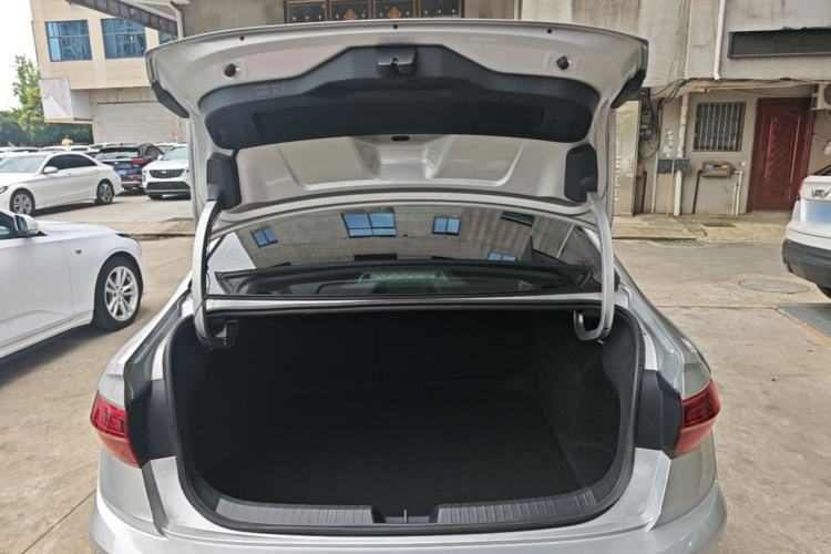 Used Volkswagen Sagitar 2020 280TSI DSG Comfort Version China VI Standard Trunk