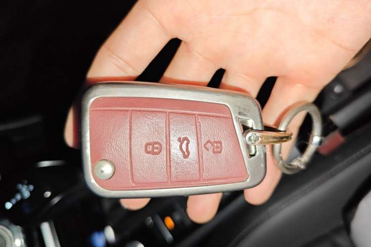 Used Volkswagen Sagitar 2020 200TSI DSG Comfort Version China VI Standard Vehicle Key