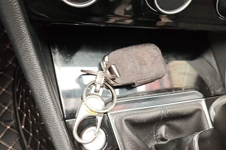 Used Volkswagen Sagitar 2020 280TSI DSG Comfort Version China VI Standard Vehicle Key