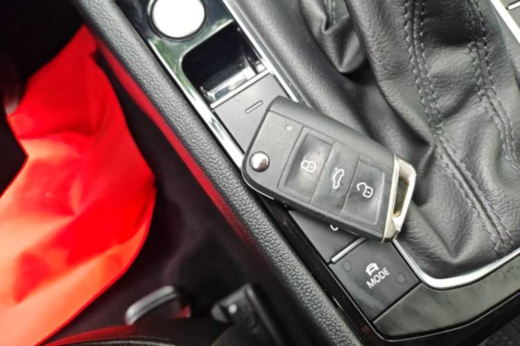 Used Volkswagen Sagitar 2020 280TSI DSG Comfort Version China VI Standard Vehicle Key