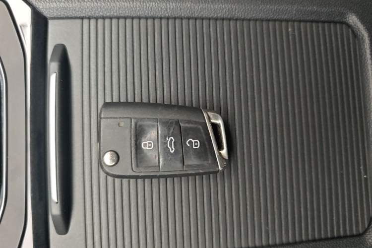 Used Volkswagen Sagitar 2020 280TSI DSG Comfort Version China VI Standard Vehicle Key