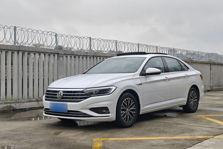 Used Volkswagen Sagitar 2020 200TSI DSG Comfort Version China VI Standard Guazi used car, China used car export, Used car for sale, Used  cars, Cheapest cars for sale