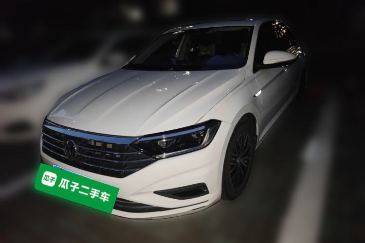 Used Volkswagen Sagitar 2020 200TSI DSG Comfort Version China VI Standard Guazi used car, China used car export, Used car for sale, Used cars, Cheapest cars for sale