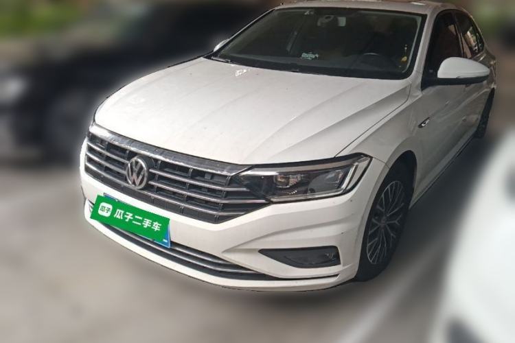 Used Volkswagen Sagitar 2020 200TSI DSG Comfort Version China VI Standard Guazi used car, China used car export, Used car for sale, Used  cars, Cheapest cars for sale