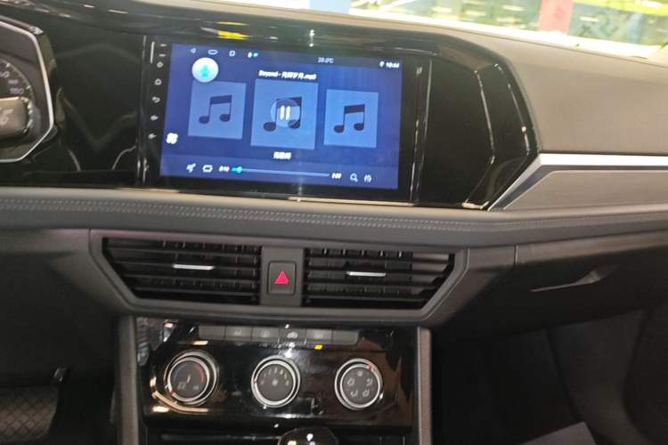 Used Volkswagen Sagitar 2020 280TSI DSG Comfort Version China VI Standard Audio And AC Panel