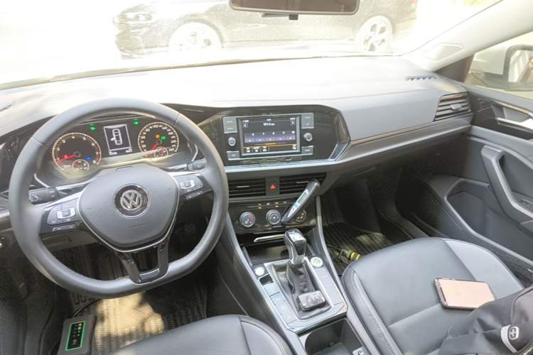 Used Volkswagen Sagitar 2020 280TSI DSG Comfort Version China VI Standard Audio And AC Panel