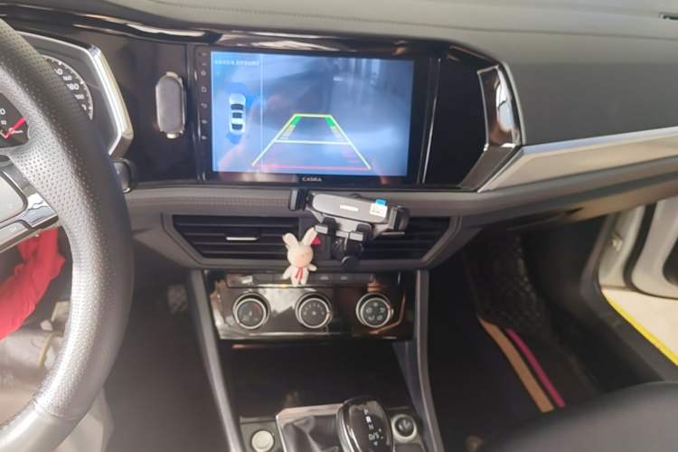 Used Volkswagen Sagitar 2020 200TSI DSG Comfort Version China VI Standard Audio And AC Panel